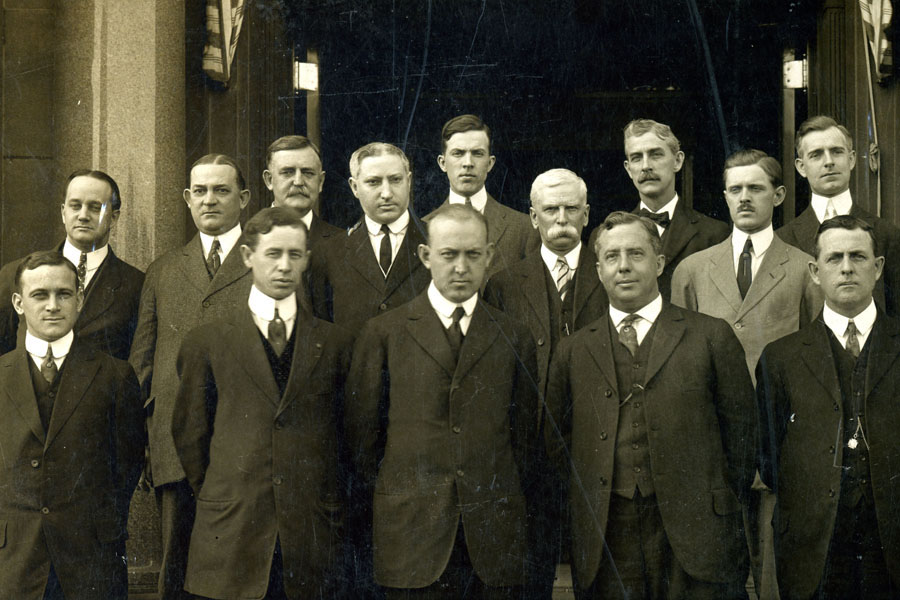 1914 Edwin Walker (center front) and GPO Staff, Washington, DC
