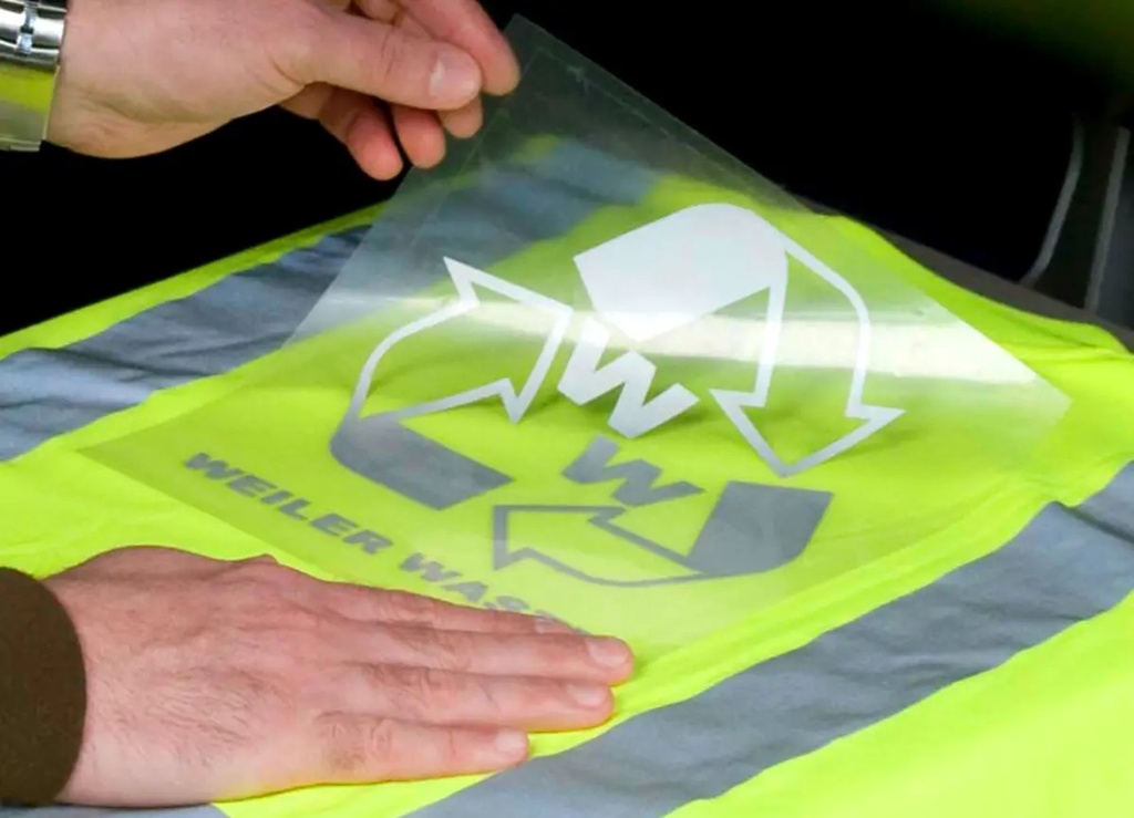 CAD-CUT® ReflectPRO Heat Transfer Vinyl 16"