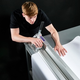 Sign Room Tools / Cutting Solutions / Evolution3 Cutter Bars / Evolution3 BenchTop
